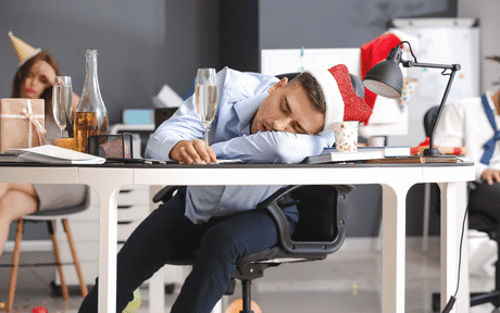 Nieuwsbericht: De kerstborrel op het werk: in deze gevallen liep het niet goed af...